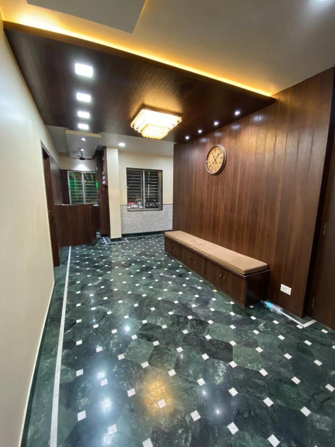 Shivam Hotels Calcutta Eksteriør billede